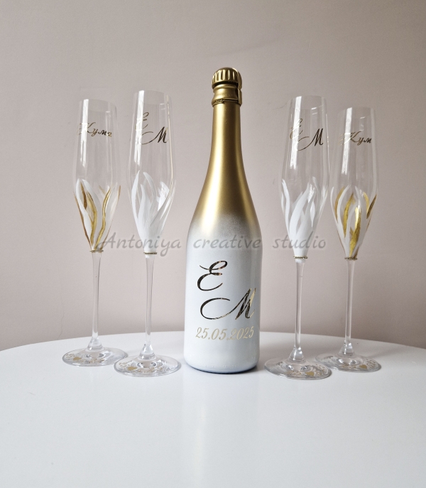 Комплект сватбени чаши, чаши за кумове и шампанско "Кристина"