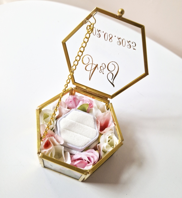 Кутийка за сватбени халки "Rose"